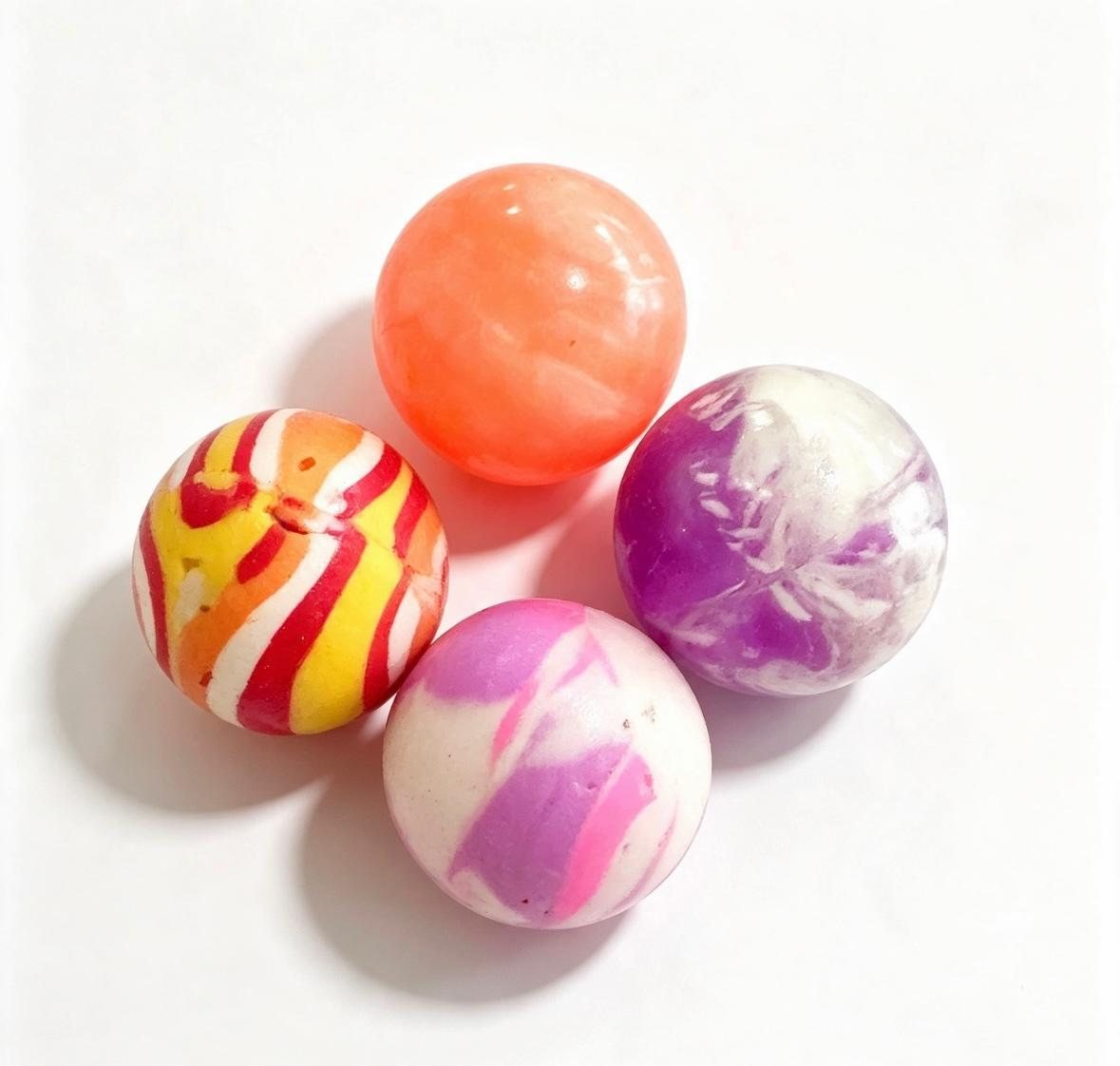Pelotas saltarinas